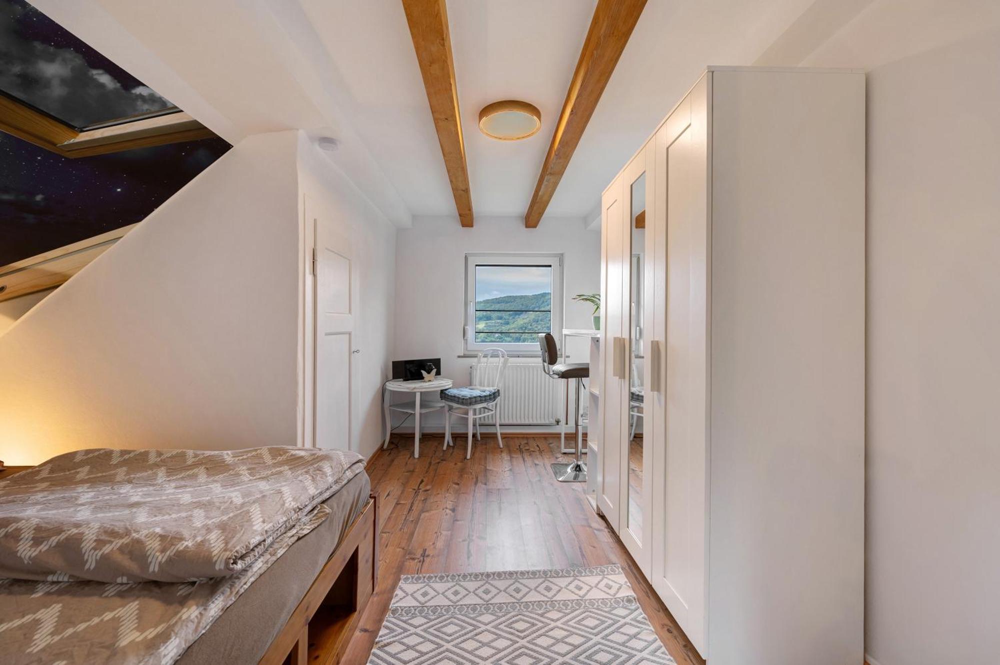 Ferienwohnung Im Rosenberg 라한슈타인 외부 사진
